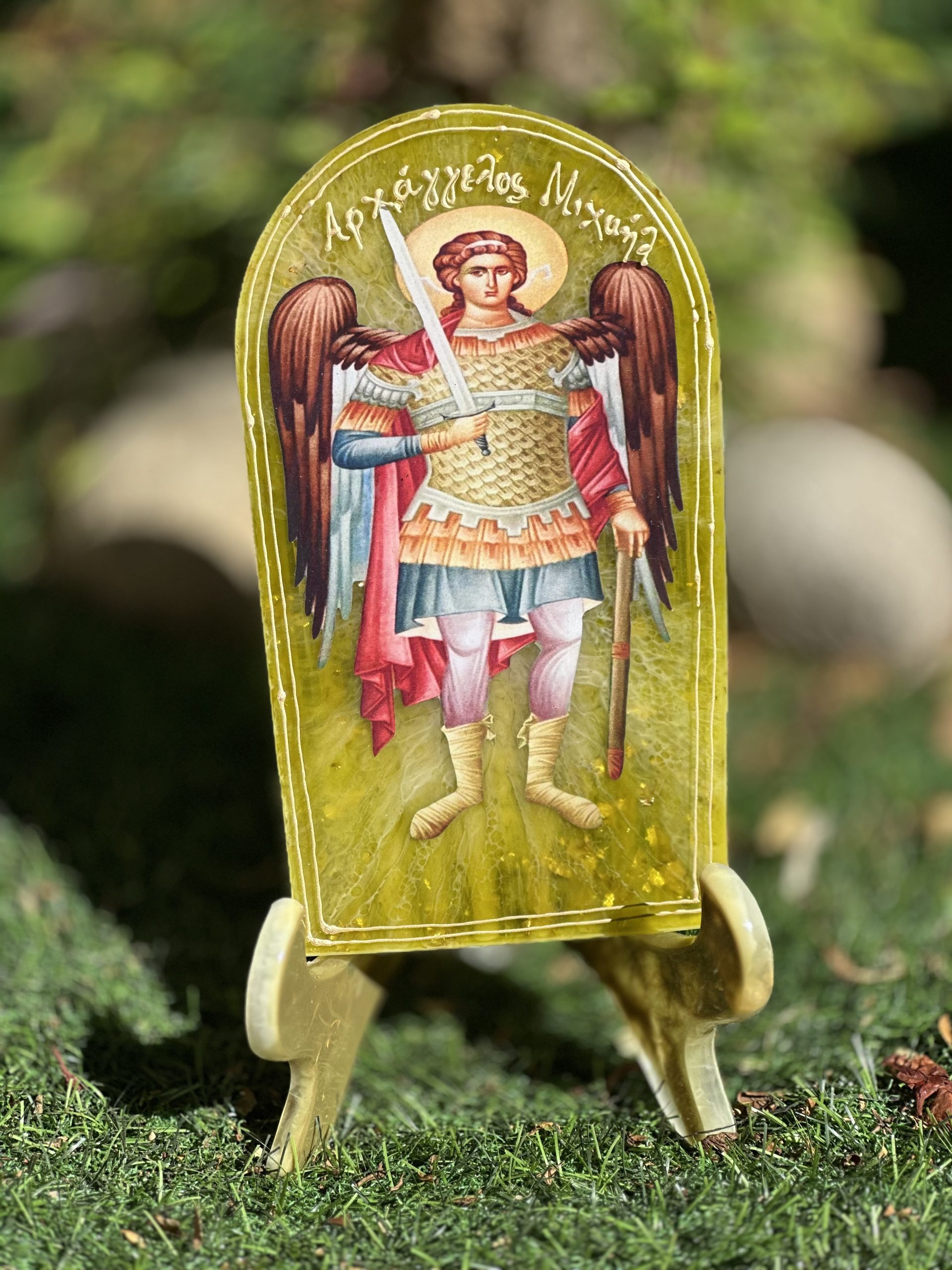 Χειροποίητη εικόνα Αρχάγγελου Μιχαήλ από υγρό γυαλί
