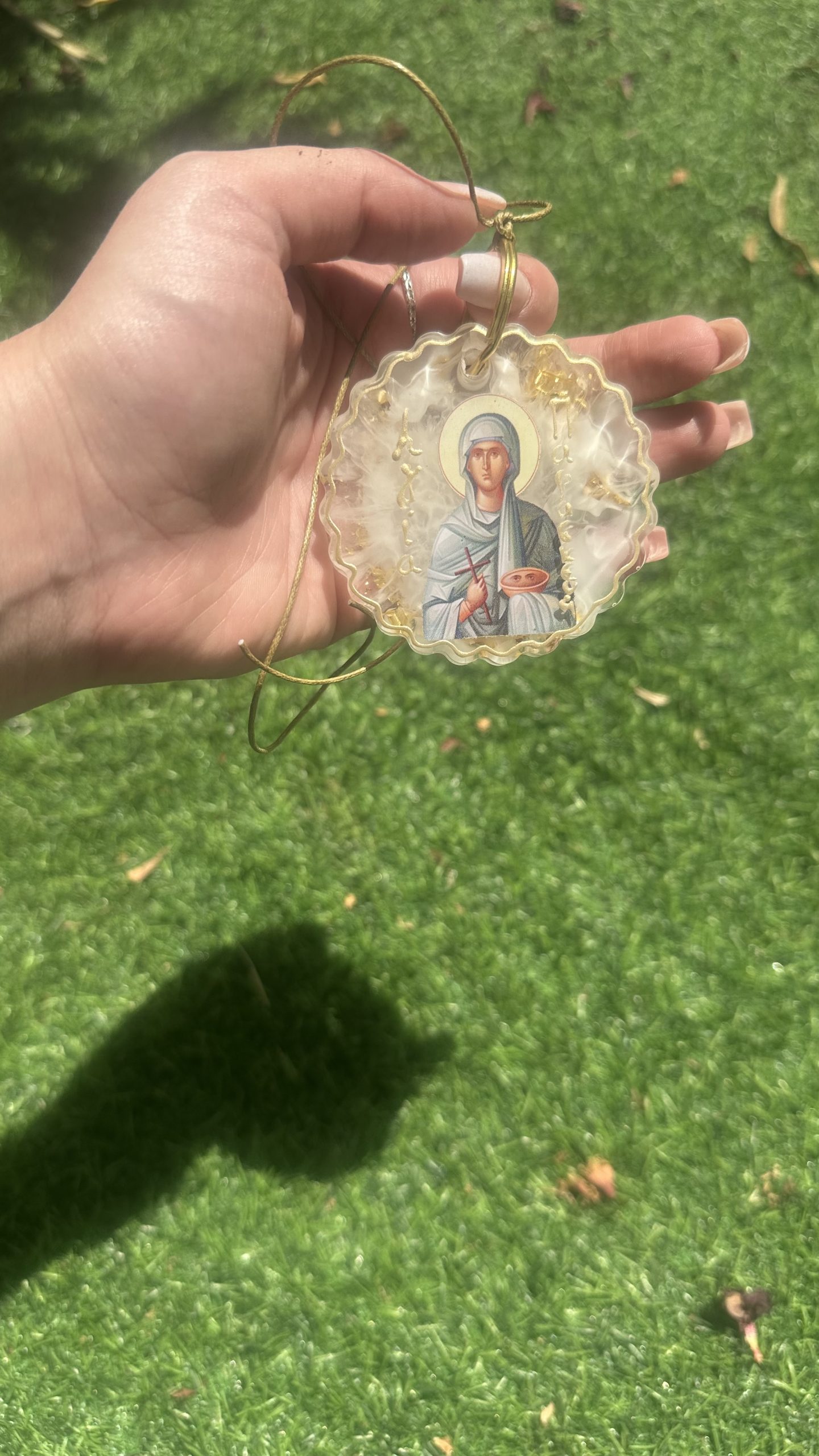 Χειροποίητη εικόνα αυτοκινήτου Αγίας Παρασκευής από υγρό γυαλί