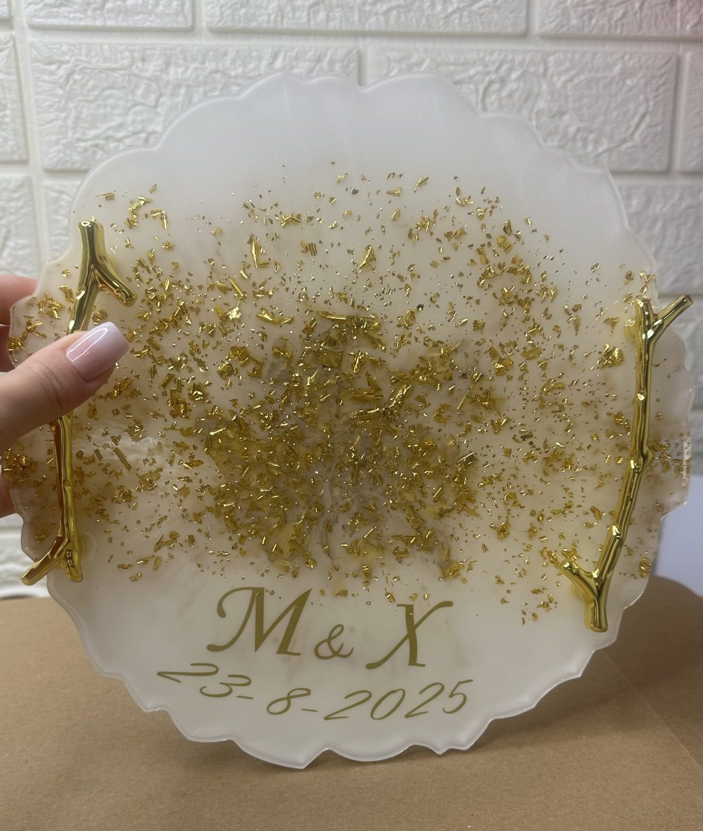 Χειροποίητος διακοσμητικός δίσκος από υγρό γυαλί